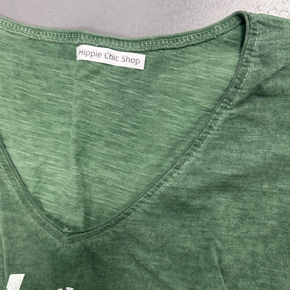 HIPPIE CHIC tee - Picture 3 of 5